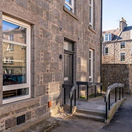 Ferienwohnung West End @ Netflix @ Newly Built Aberdeen Exterior foto